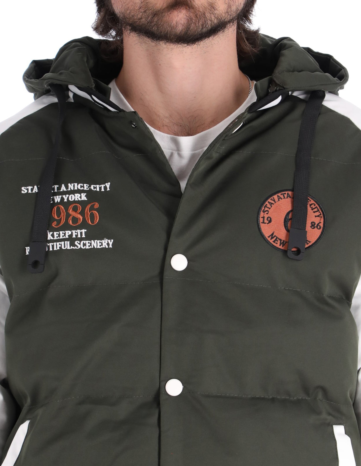 Chamarra Tipo Universitaria para Hombre con Cierre de Broches - Verde Olivo