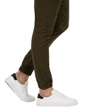 Jogger de Gabardina Slim - Verde Olivo